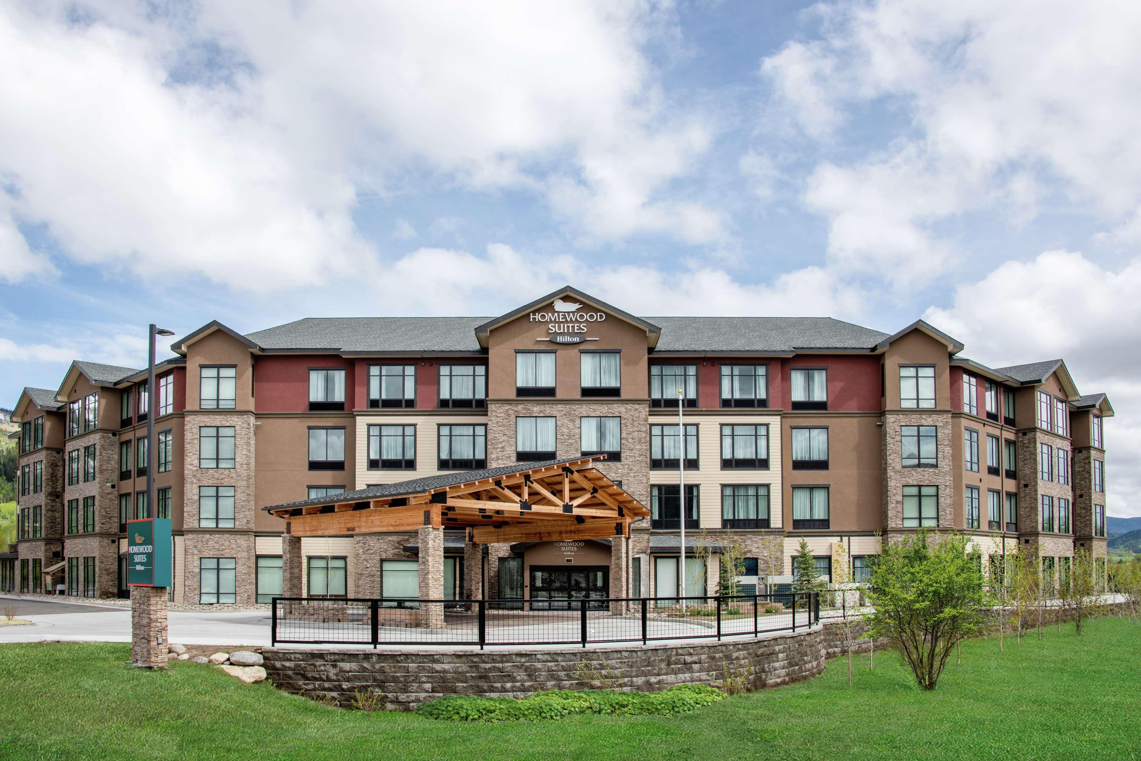 Homewood Suites By Hilton Steamboat Springs Exterior photo